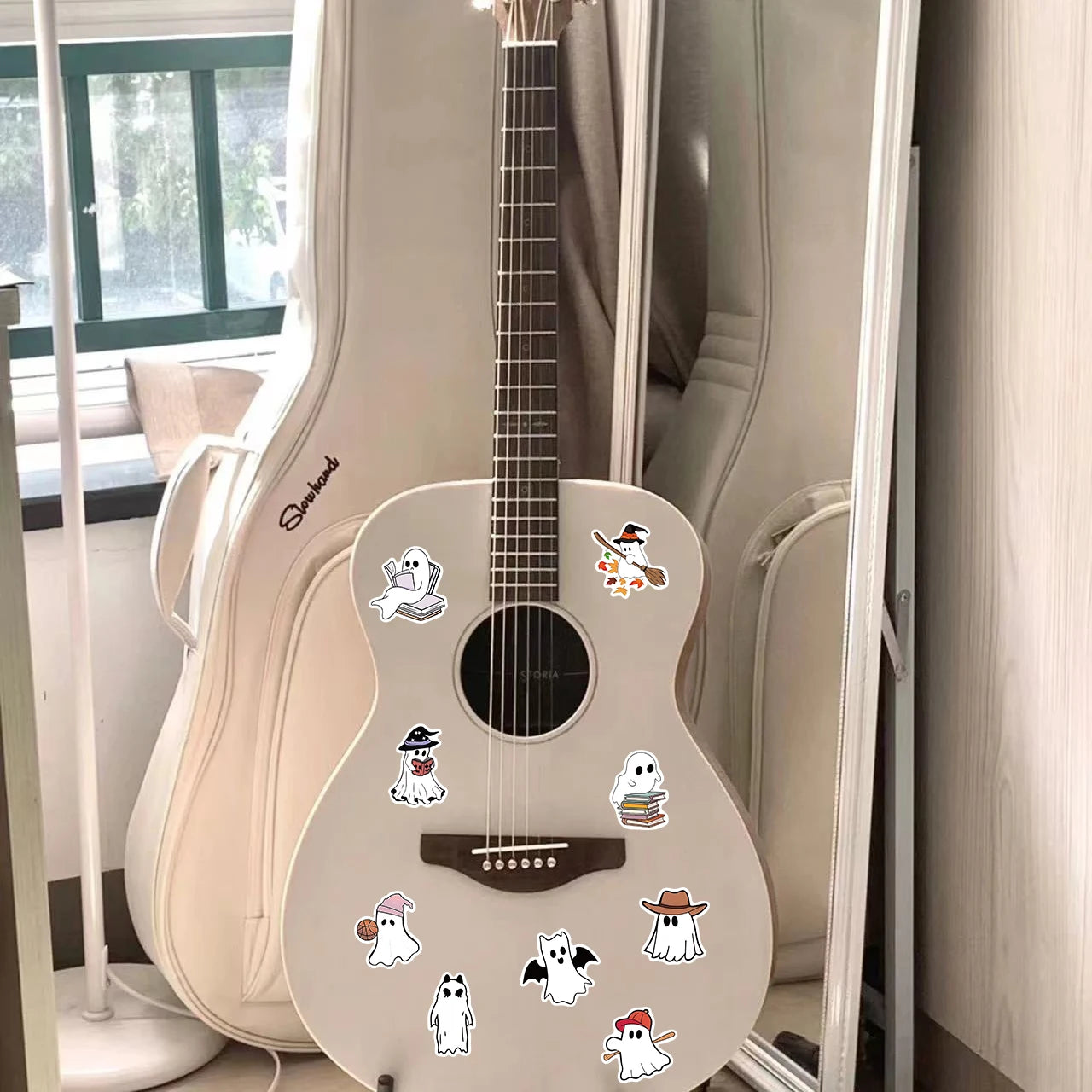 50PCS Little Ghost Stickers Notebook Halloween Fun Cartoon Aesthetic for Laptops Luggage Scrapbooks Bicycle Phone Sticker